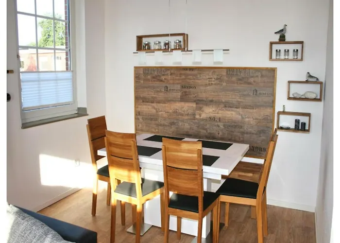 Feriehus In Strandnaehe, *